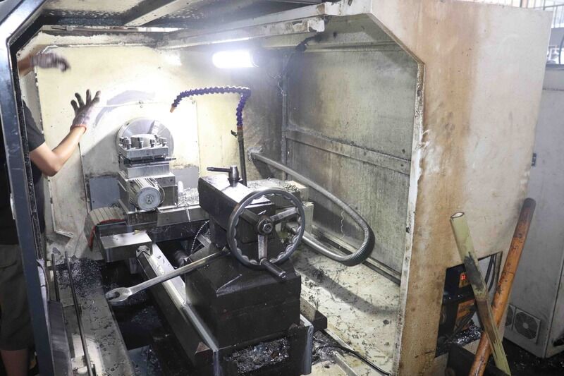 Fast Curing Epoxy Resin with Epoxy Content 5.10-5.40 and Vapor Pressure ≤0.01 for High Heat Resistance Applications